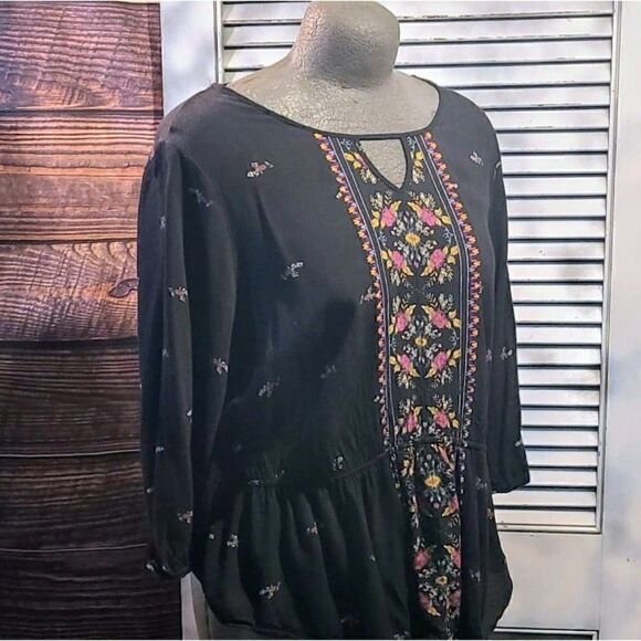 American Rag 2X Floral Blouse - Picture 2 of 12